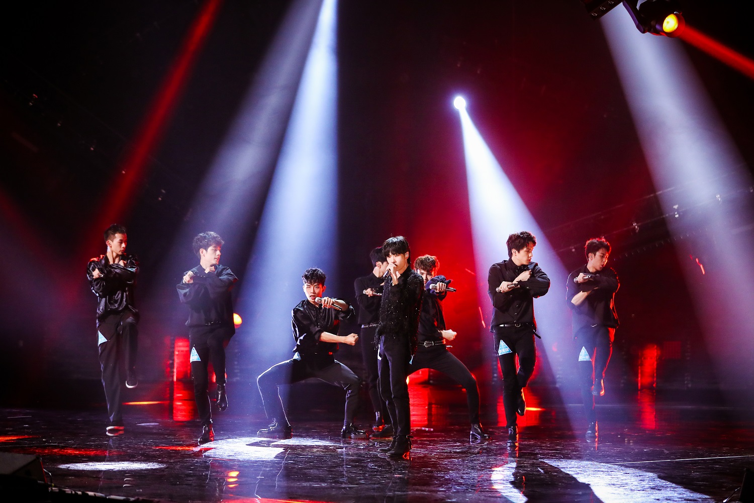 冲浪淘汰赛,塞北铁骑队与洞庭海豚队鏖战,VAR改判成焦点!黑马成最大惊喜的简单介绍 冲浪淘汰赛,塞北铁骑队与洞庭海豚队鏖战,VAR改判成焦点!黑马成最大惊喜的简单介绍