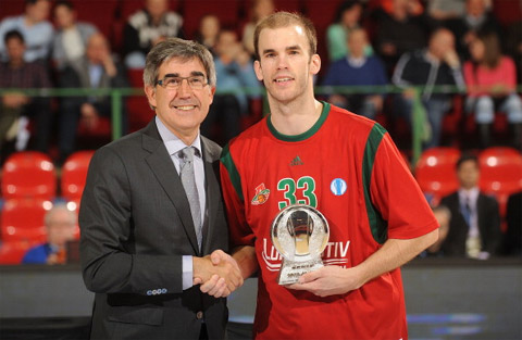 关于欧联倒计时，孟菲斯灰熊今夜豪取连胜，细节引发关注，悬念犹存，高层口径保持一致的信息-爱游戏体育app