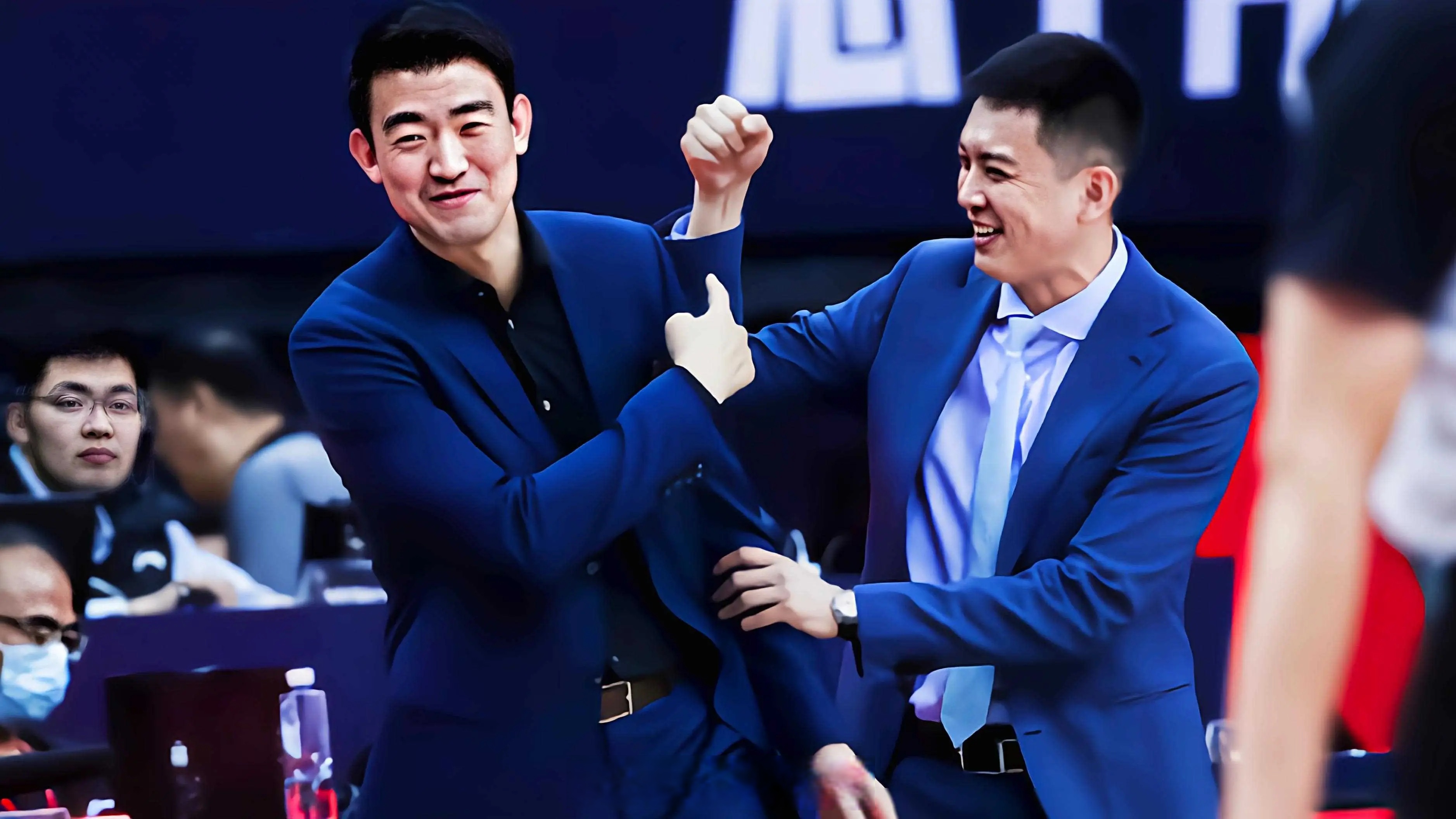  广厦男篮发布备战花絮，窗口期外线爆发，中超任务艰巨，临场指挥获称赞-爱游戏官方