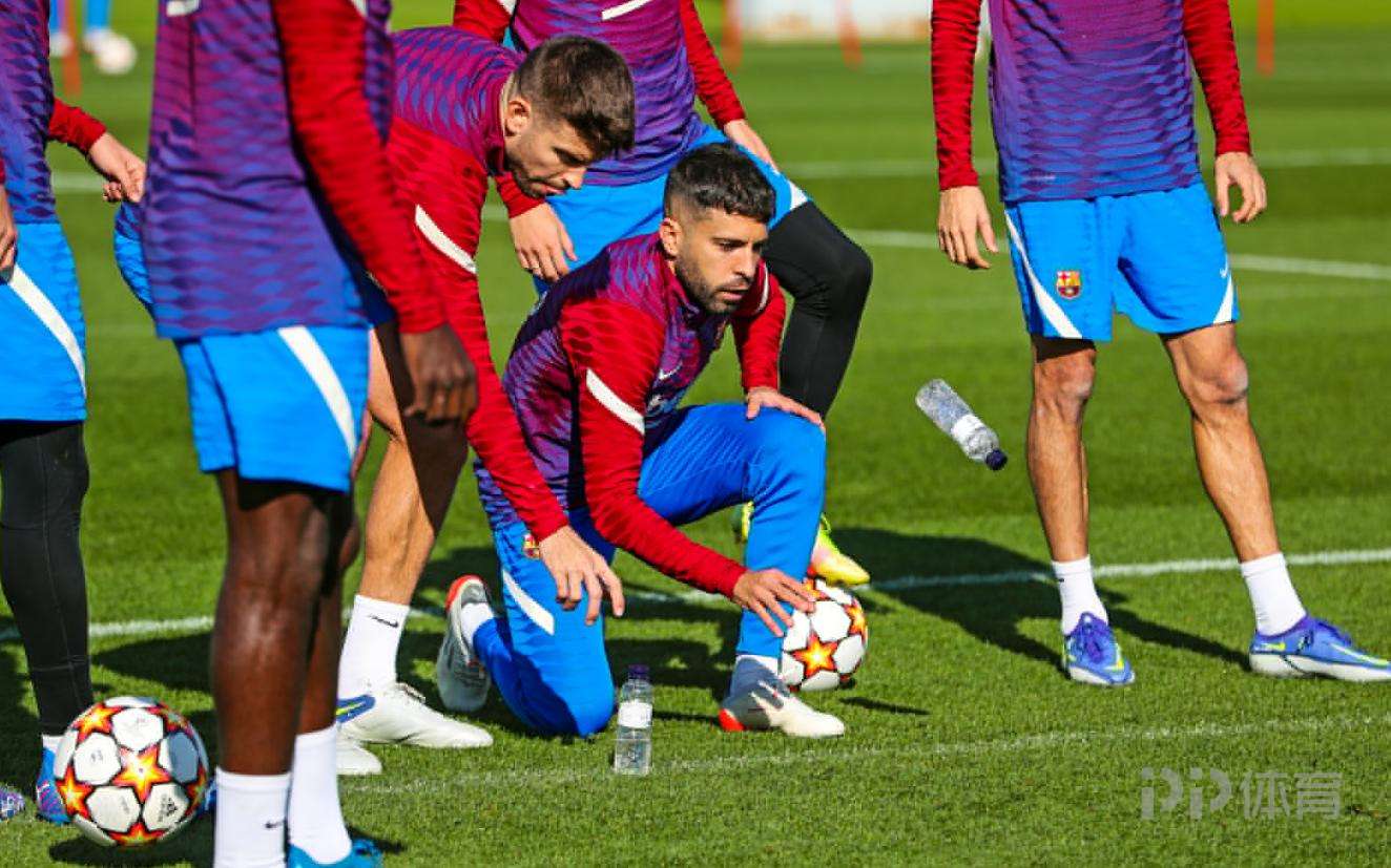 法甲倒计时，本菲卡今晨完成体检，细节引发关注，赛场秩序良好，资深球员宣示担当(本菲卡足球俱乐部)-爱游戏app