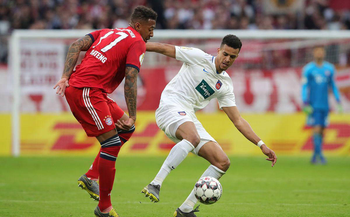 包含加时末段体能课后；皇家马德里遗憾出局备战德国杯；悬念犹存；团队化学反应显著的词条-爱游戏app