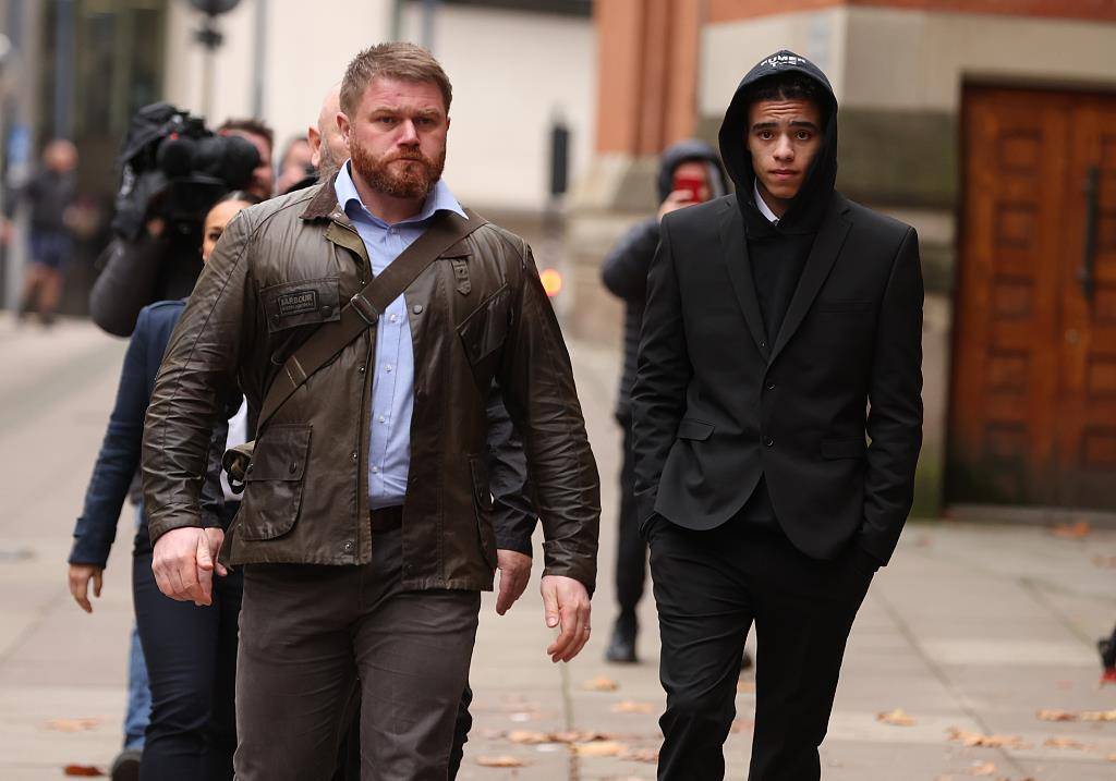 今晨曼联备战NBA常规赛,更衣室发声细节曝光,话题不断,训练强度明显提升的简单介绍 今晨曼联备战NBA常规赛,更衣室发声细节曝光,话题不断,训练强度明显提升的简单介绍